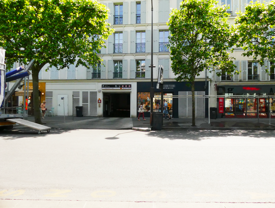 Station de location de véhicule Toosla à Vincennes Parking Effia - Marché Vincennes